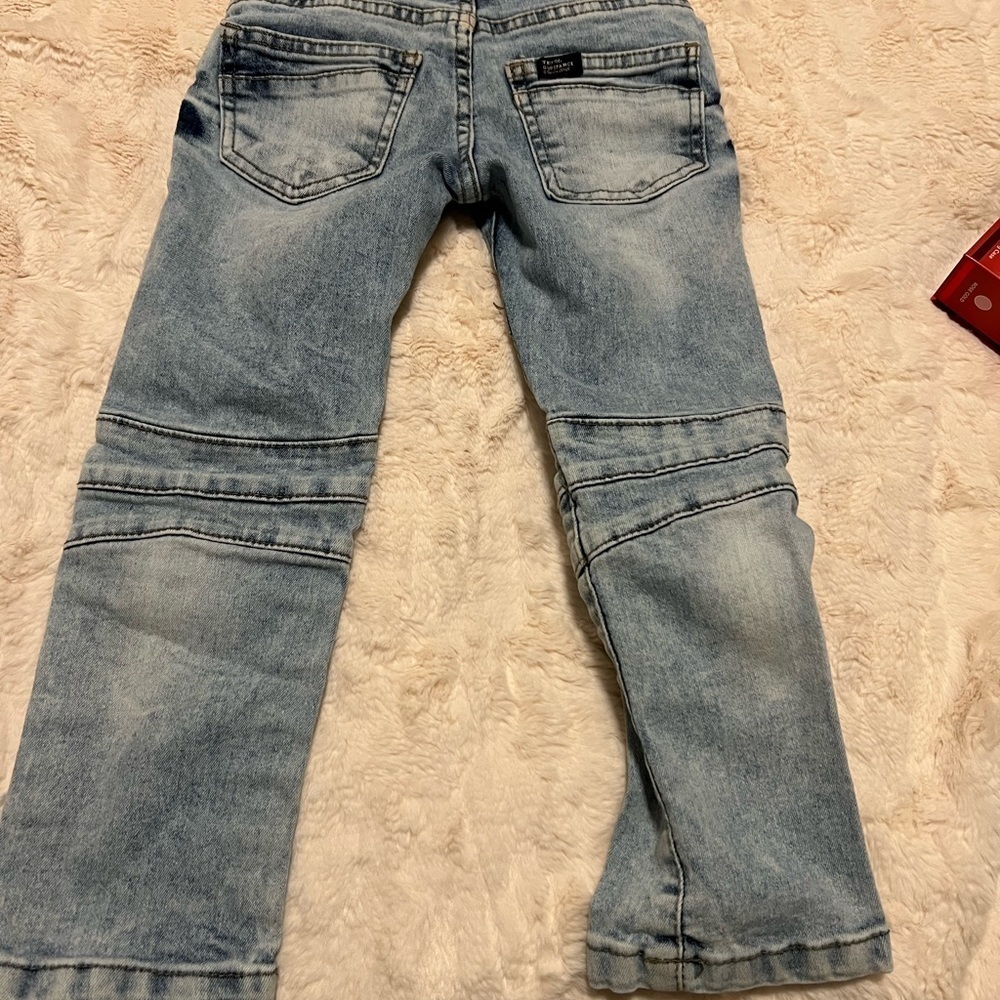 Toddler Ripped Jeans - Picture 2 of 2